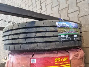 9.5r17.5 Highway Tires