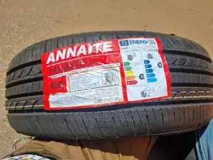 Photo - 195/60r15 Tire