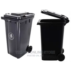 Outdoor 120L Plastic Waste Bin –