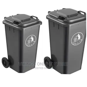 Outdoor 240L Plastic Wheel Dustbin-Black