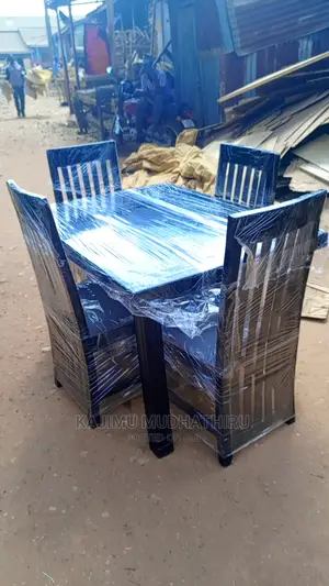 Dinning Tables 4seaters