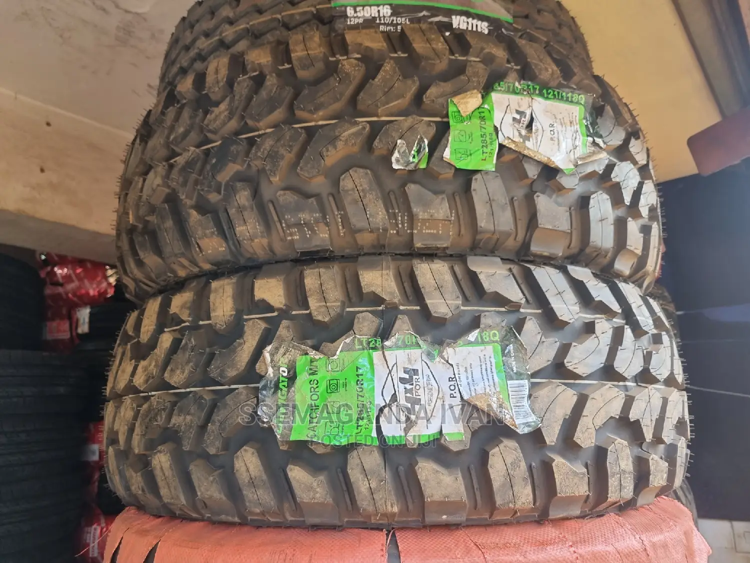 285/70r17 Tires M/T
