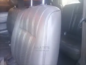 Toyota Noah 2.0 AWD (8 Seater) 2001 Silver