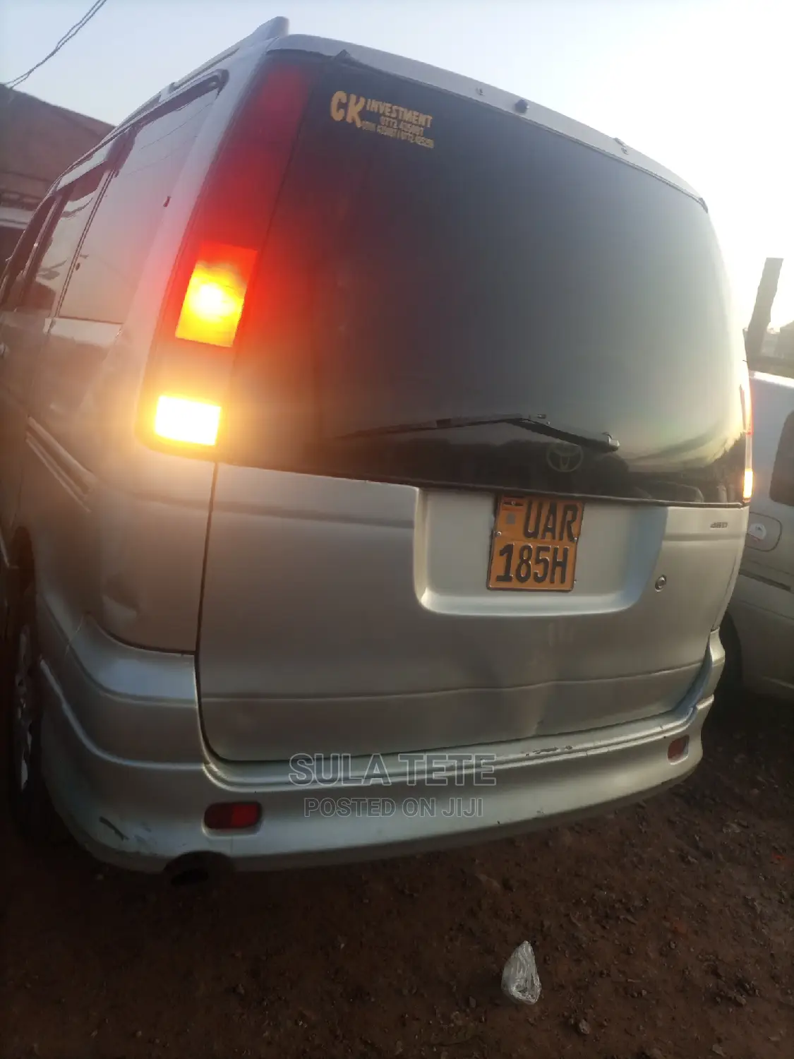 Toyota Noah 2.0 AWD (8 Seater) 2001 Silver
