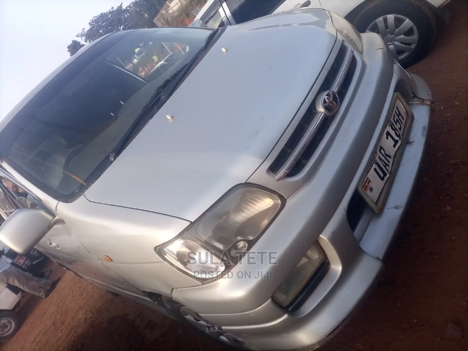 Toyota Noah 2.0 AWD (8 Seater) 2001 Silver