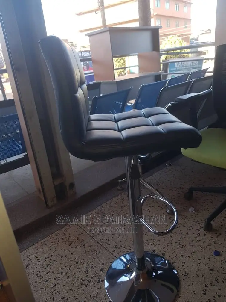 Makeup Chair