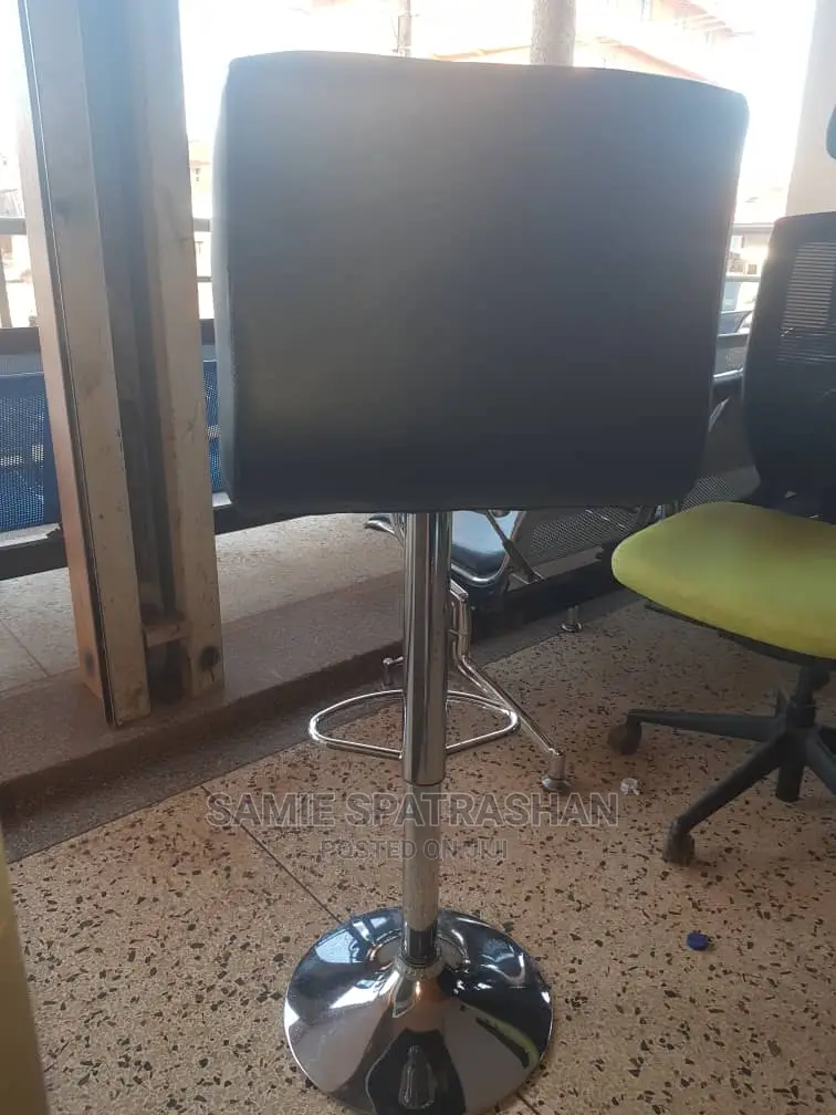 Makeup Chair