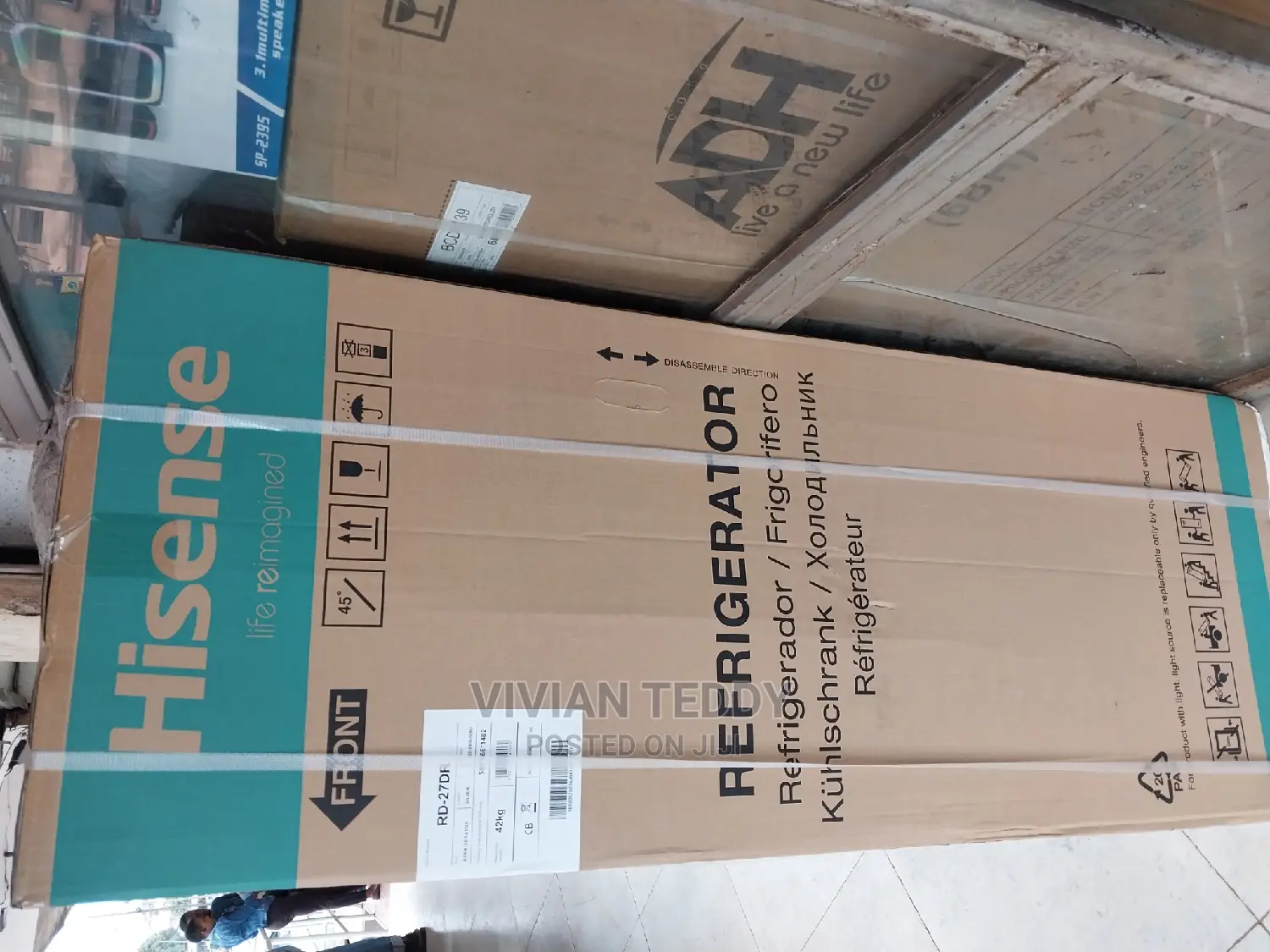 270 Litres Hisense Fridge Double Door