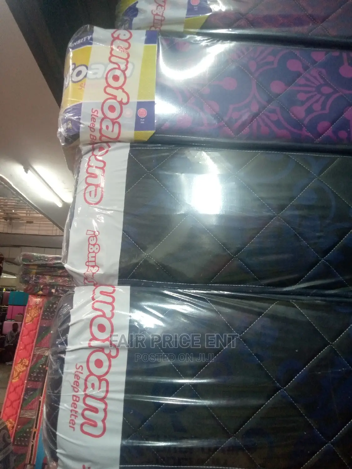 Premium High Density Mattress.6x6x12 Inches.( Black)
