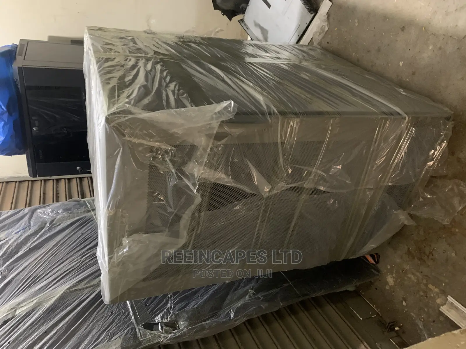 Rack 27U Compac