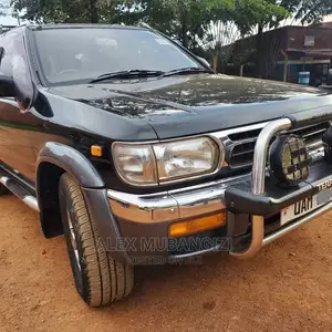 Nissan Terrano 1995 Black