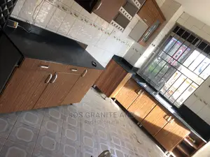 Photo - Plain Black Kitchen Tops