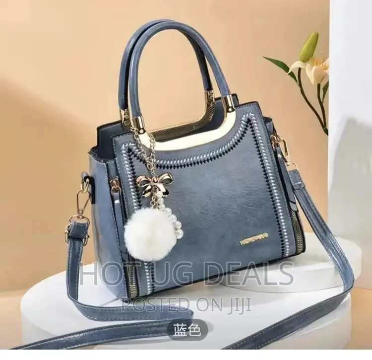 Ladies Classic Handbag - Grey