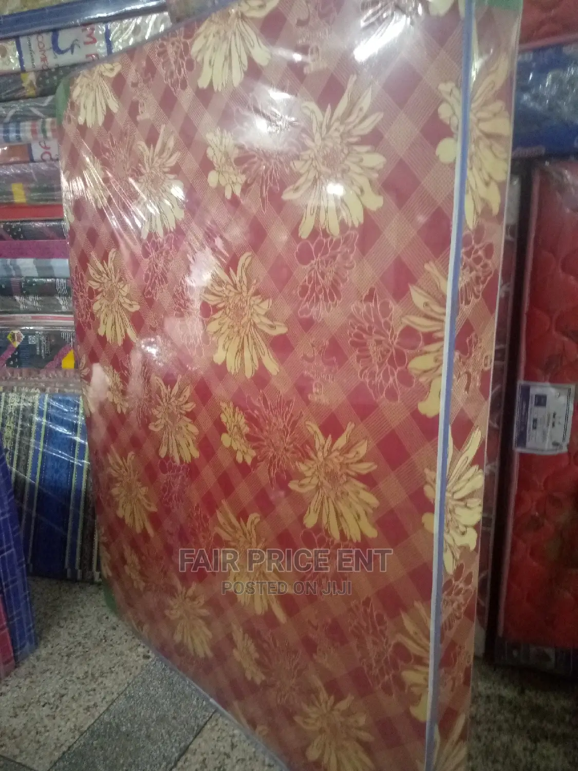 Mattress 5x6 in 6inches.( Red)