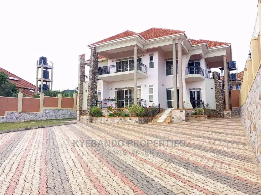 Mini Flat in Real Estate, Kira for sale