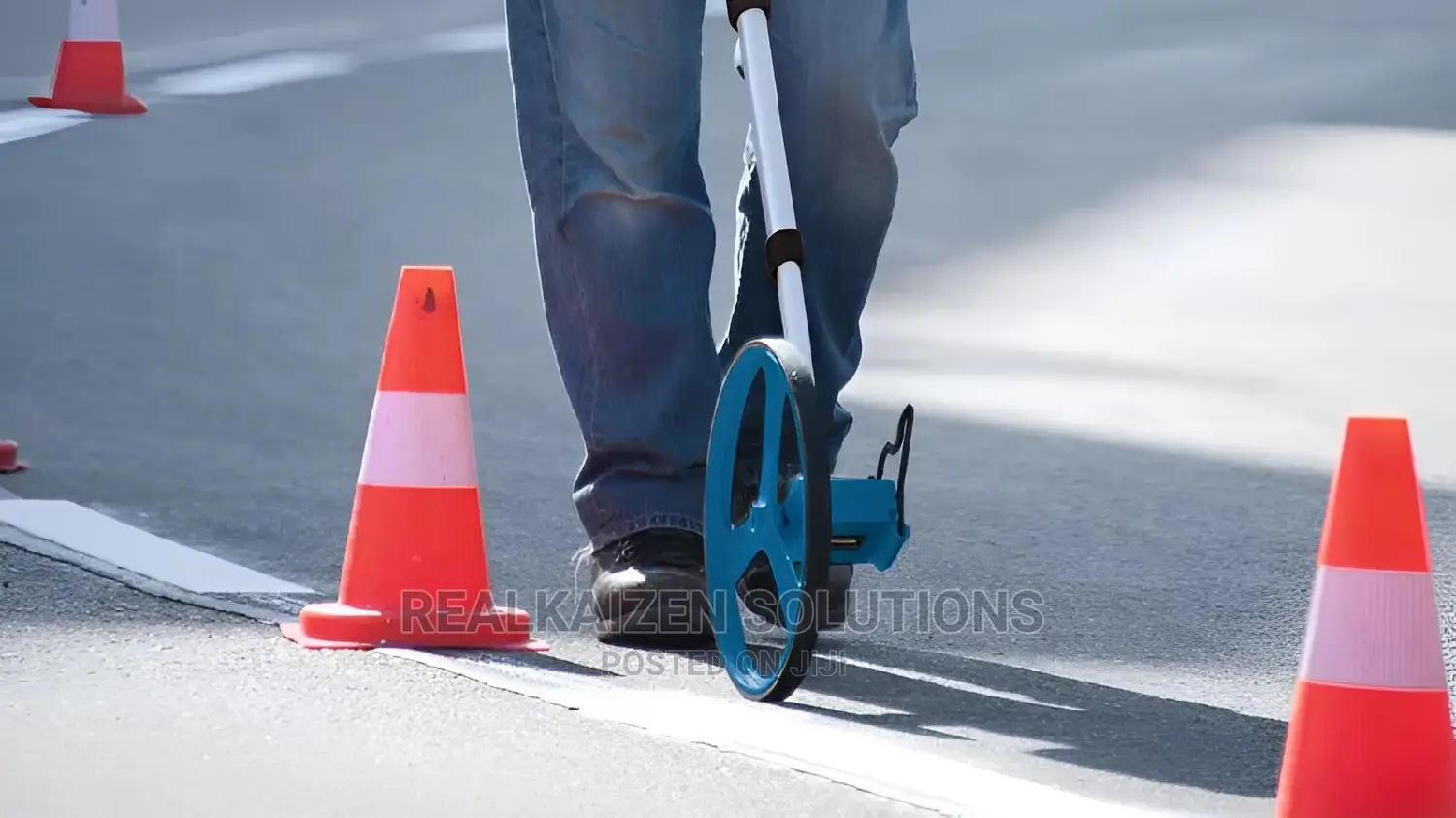 BOSCH Professional Measuring Wheel 32cm | 1m | Range 9999.9m
