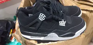 Air Jordan 4