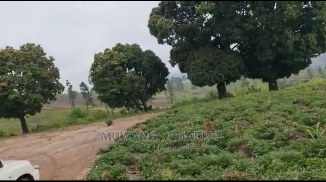 Plot's in Gayaza Busukuma