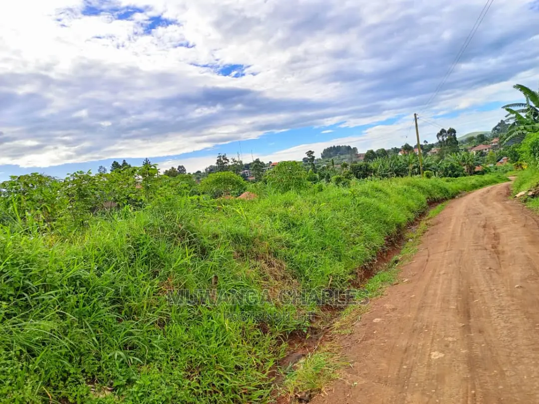 Plot's in Gayaza Busukuma