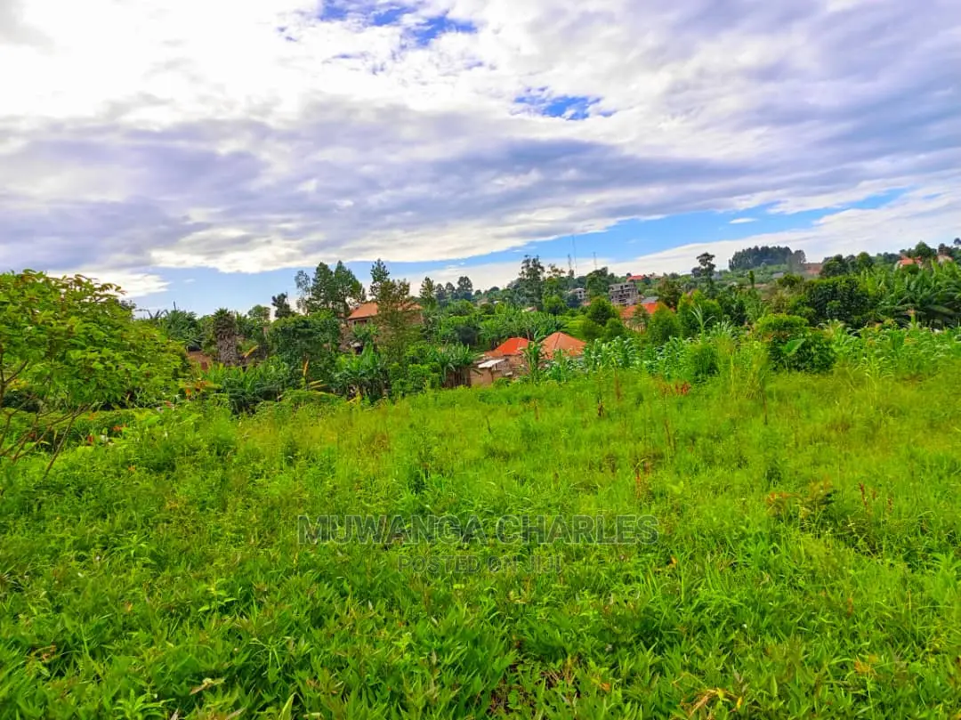 Plot's in Gayaza Busukuma