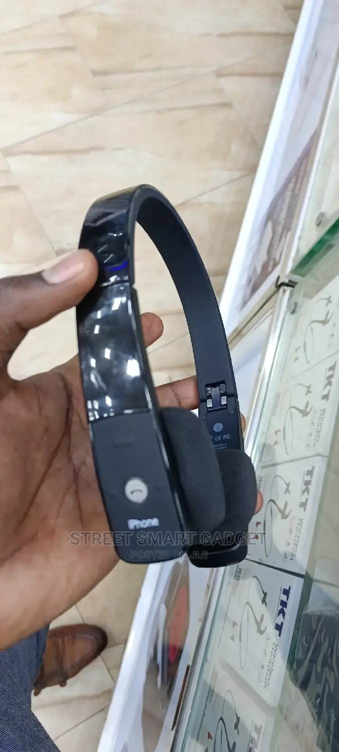 H610 Portable Headphones