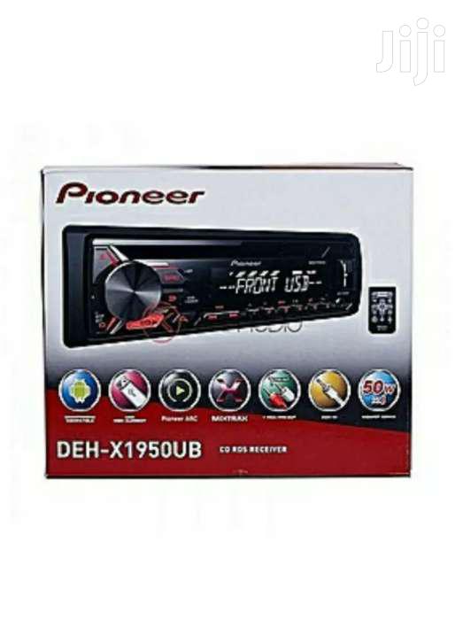 Pioneer Single  Radio With Detachable Face.