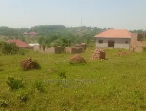 Plots in Gayaza Majigye