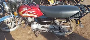 TVS HLX Plus ES 2015 Orange