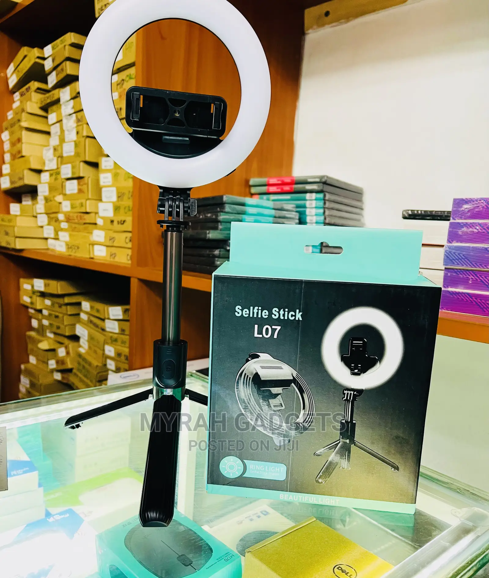 Selfie Stick Lo7 Bluetooth Tripod Ring Light