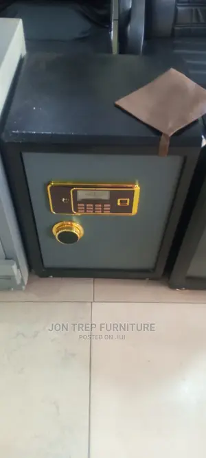 Safe Box 106 Kg
