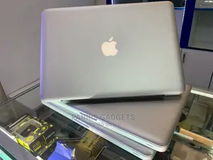 Laptop Apple MacBook Pro 2012 6GB Intel Core I5 HDD 500GB