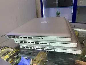 Laptop Apple MacBook Pro 2012 6GB Intel Core I5 HDD 500GB