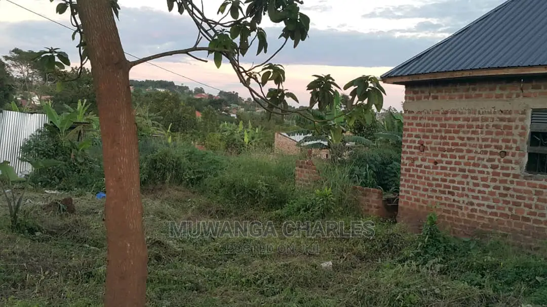 Plot in Gayaza Majigye for Sale