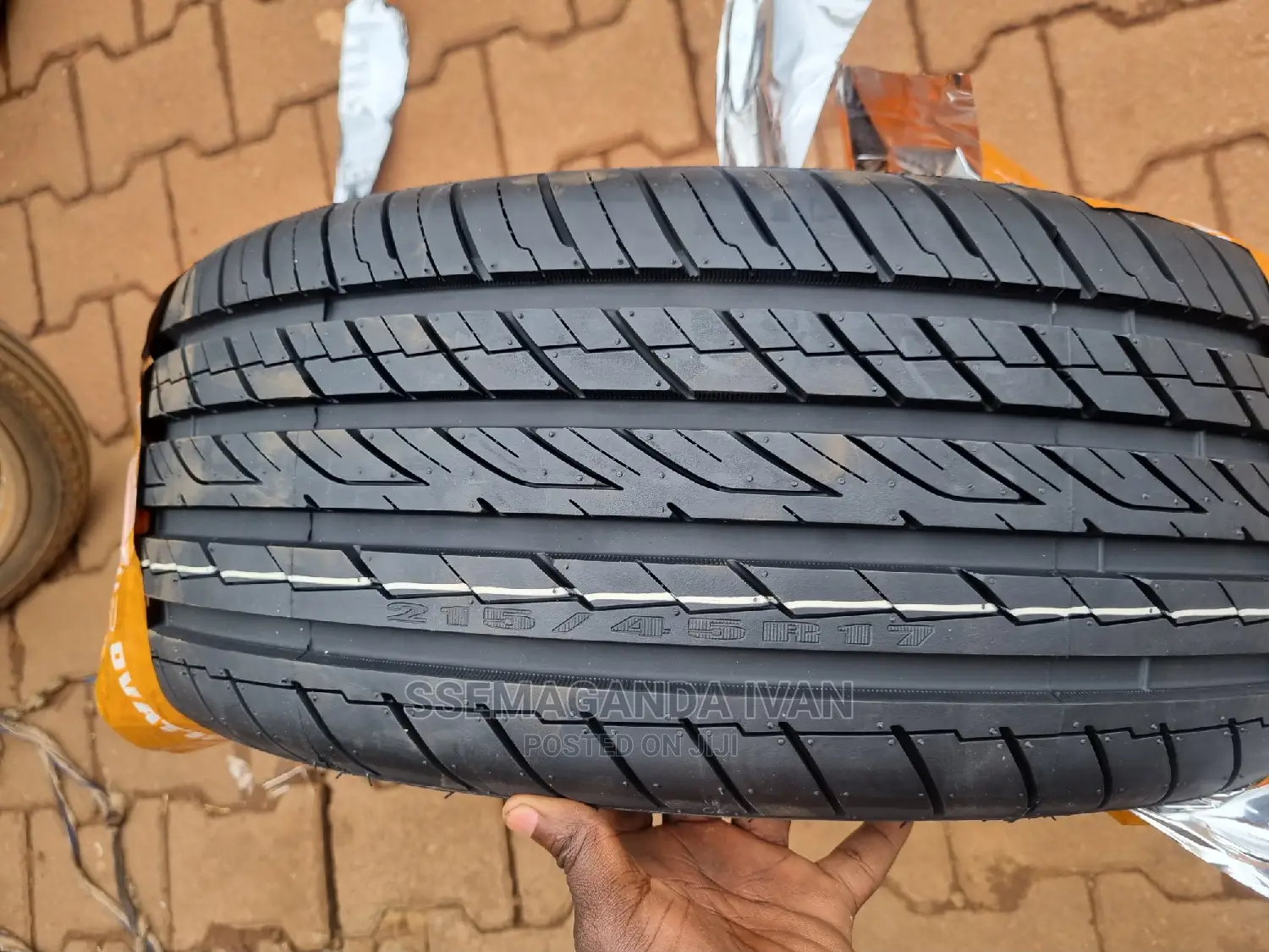 215/45r17 Brand New Tire