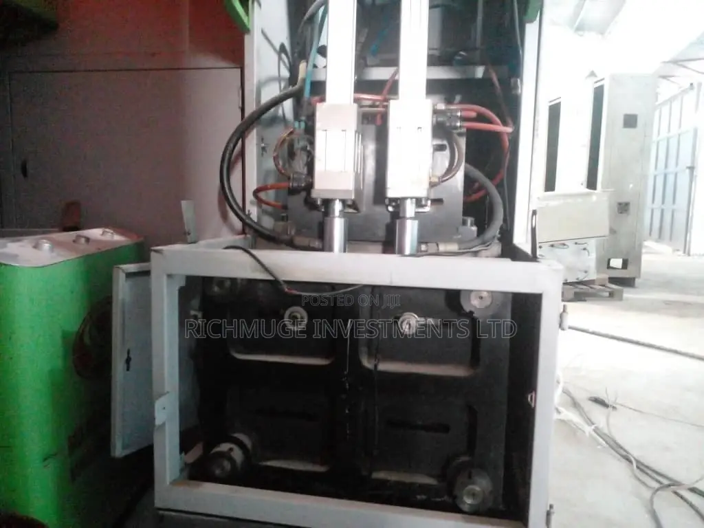 Blowing Machine