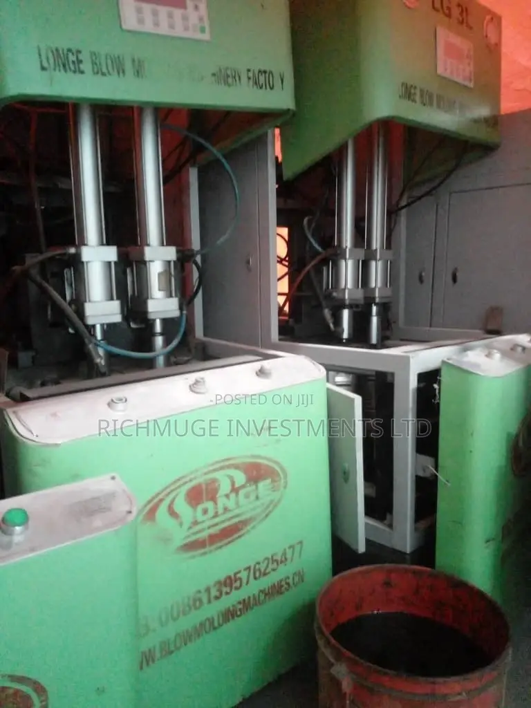 Blowing Machine