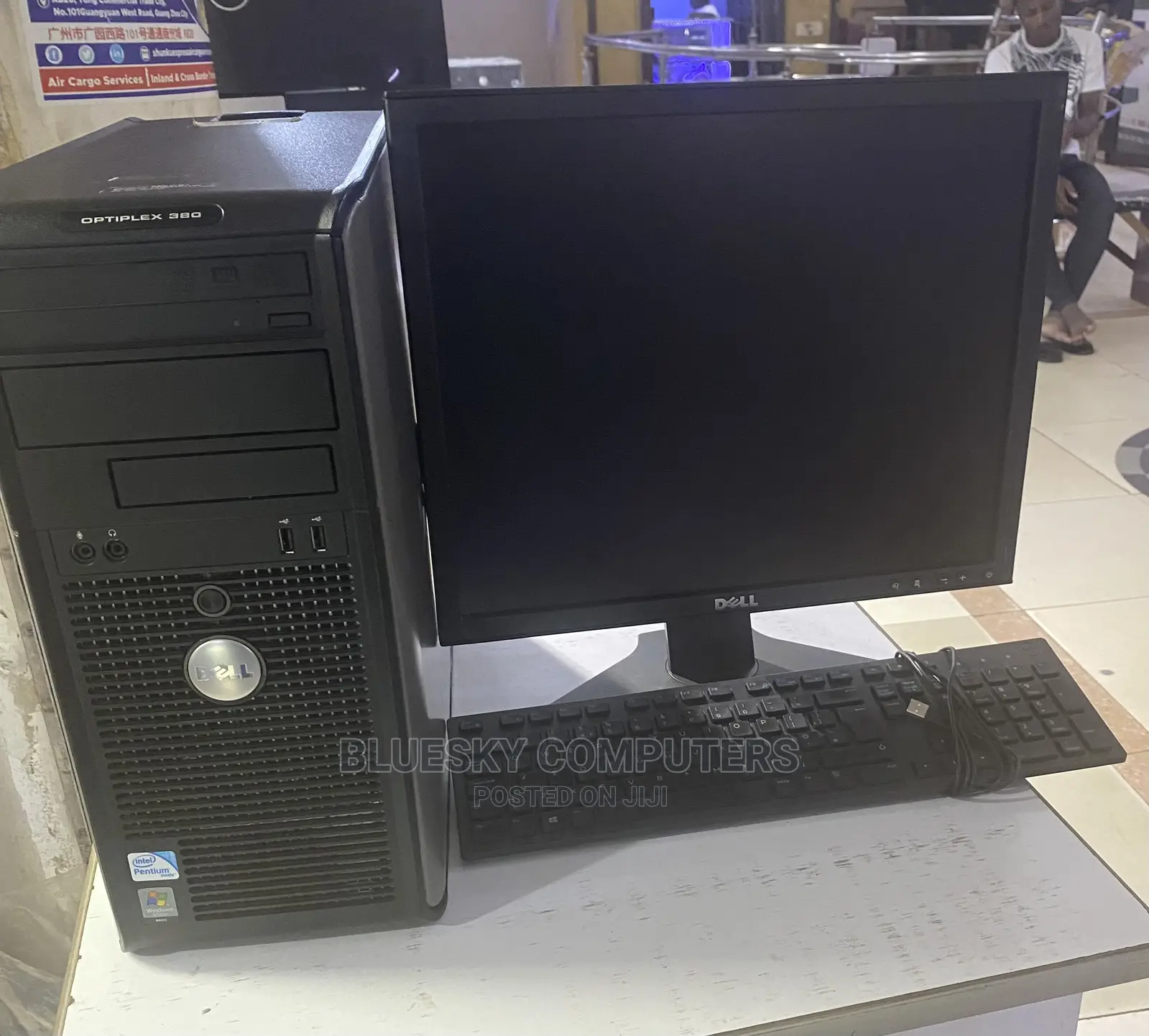 Desktop Computer Dell OptiPlex XE2 4GB Intel Core 2 Duo HDD 250GB