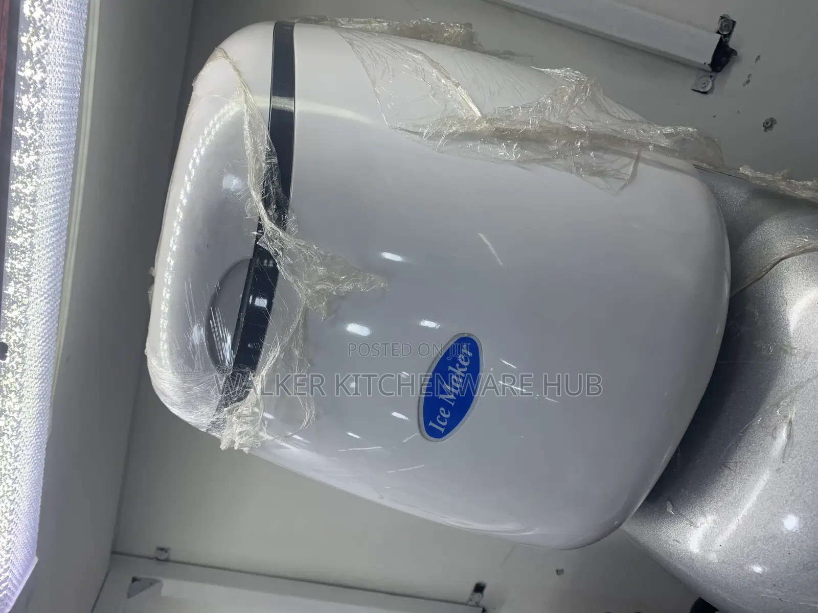 Ice Maker Machine