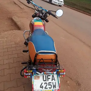 Bajaj Boxer 2022 Black