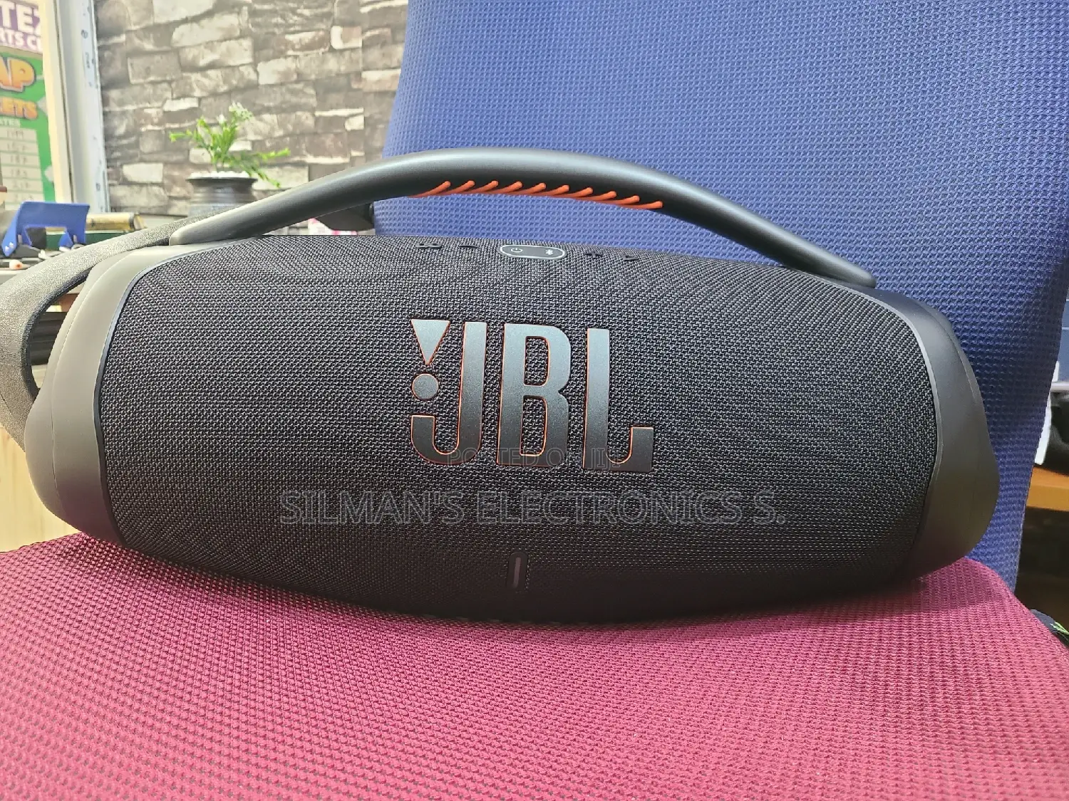 JBL Boombox 3