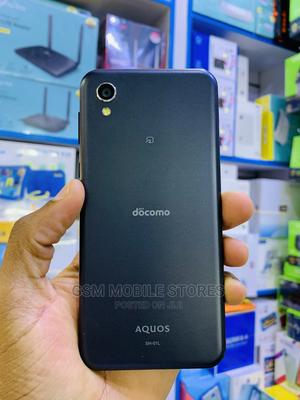 SHARP - 【大門】SHARP AQUOS sense2 SHV43 ブラック Amazon | au AQUOS sense2 SHV43 Nuance Black | スマートフォン