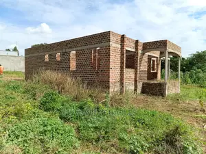 Plots in Kira Kimwanyi