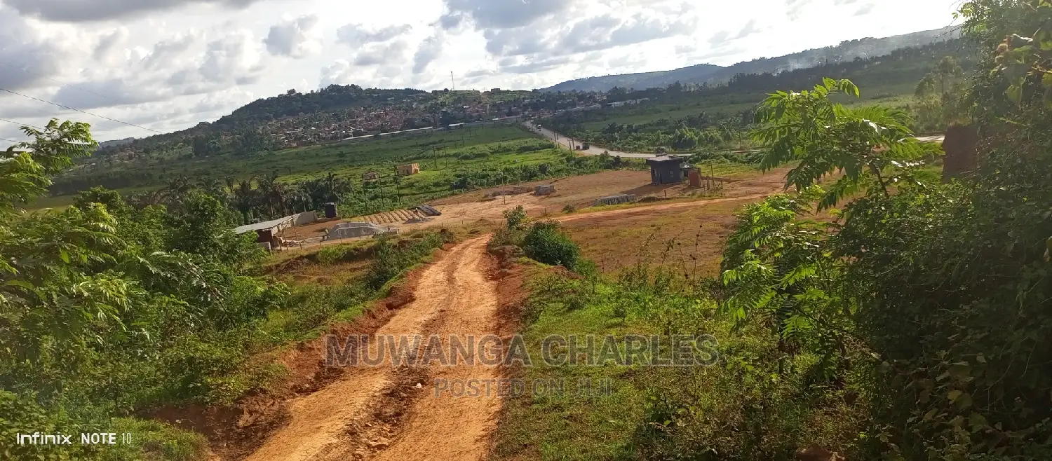 Plots in Gayaza Kabubu for Sale