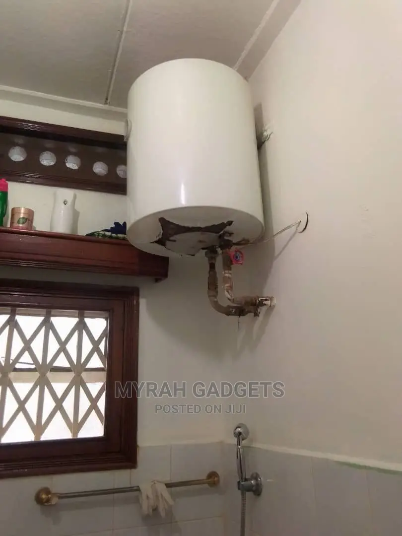 Professional Trusted Technician for Water Heater Repairing