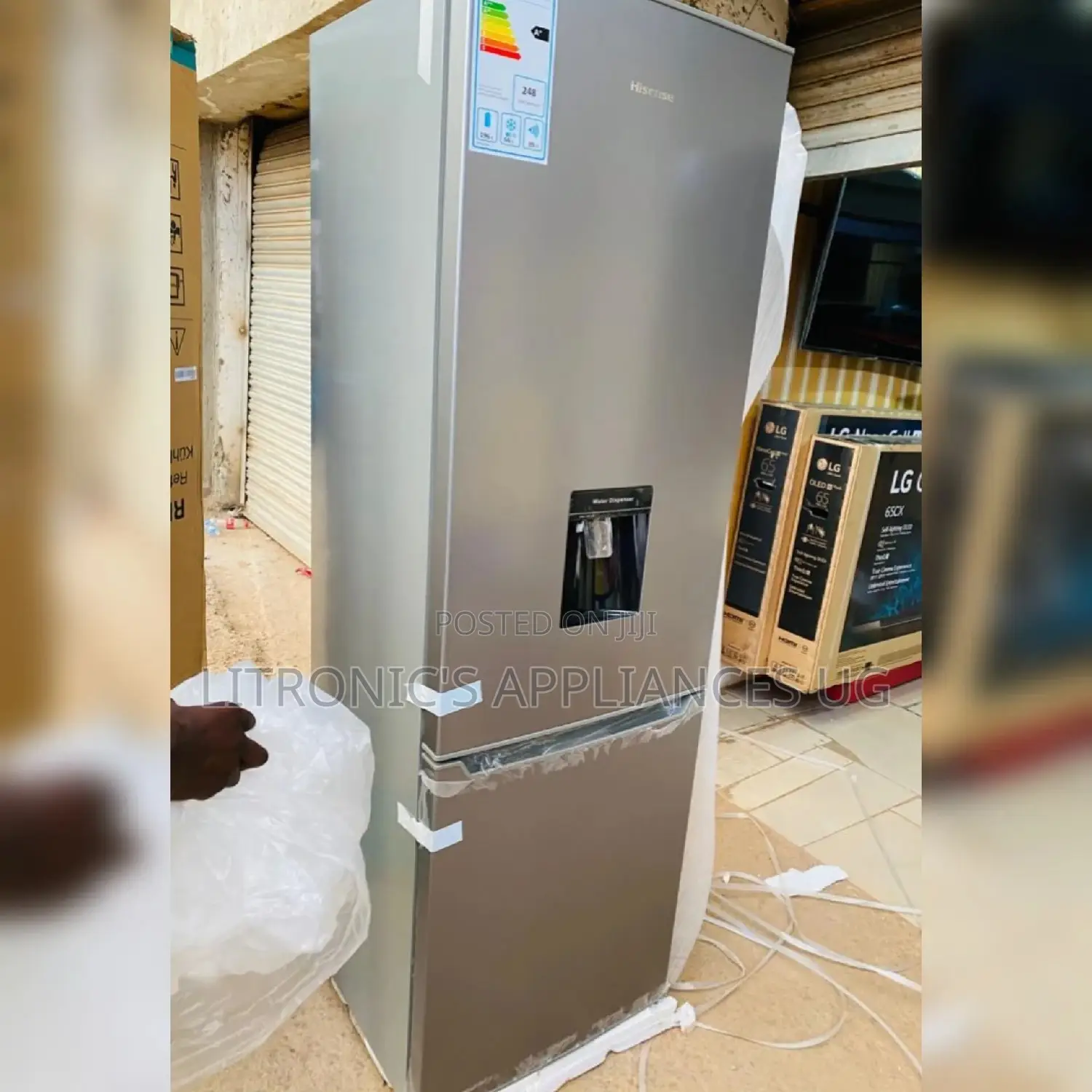 Hisense Refridgerator 341 With Adispenser