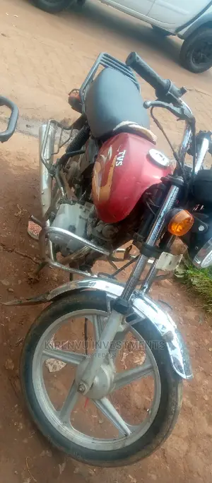 TVS Apache 180 RTR 2015 Red