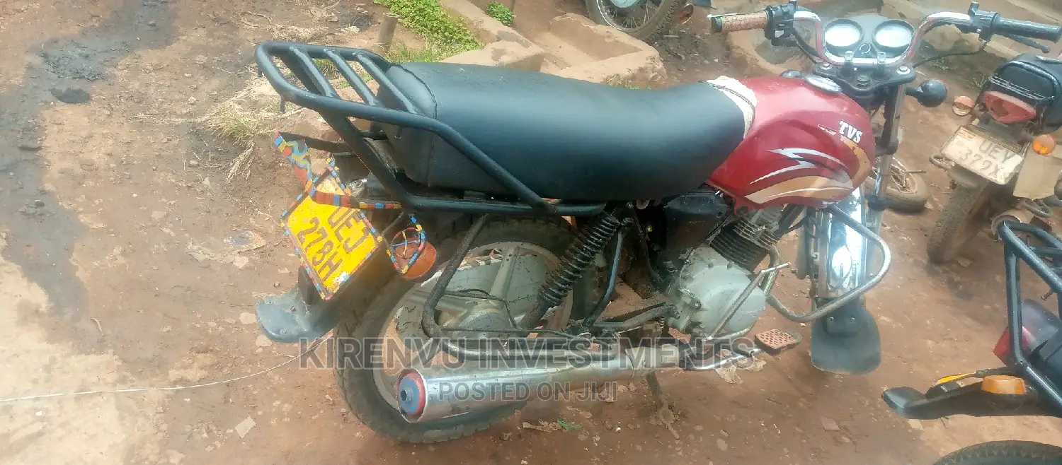TVS Apache 180 RTR 2015 Red