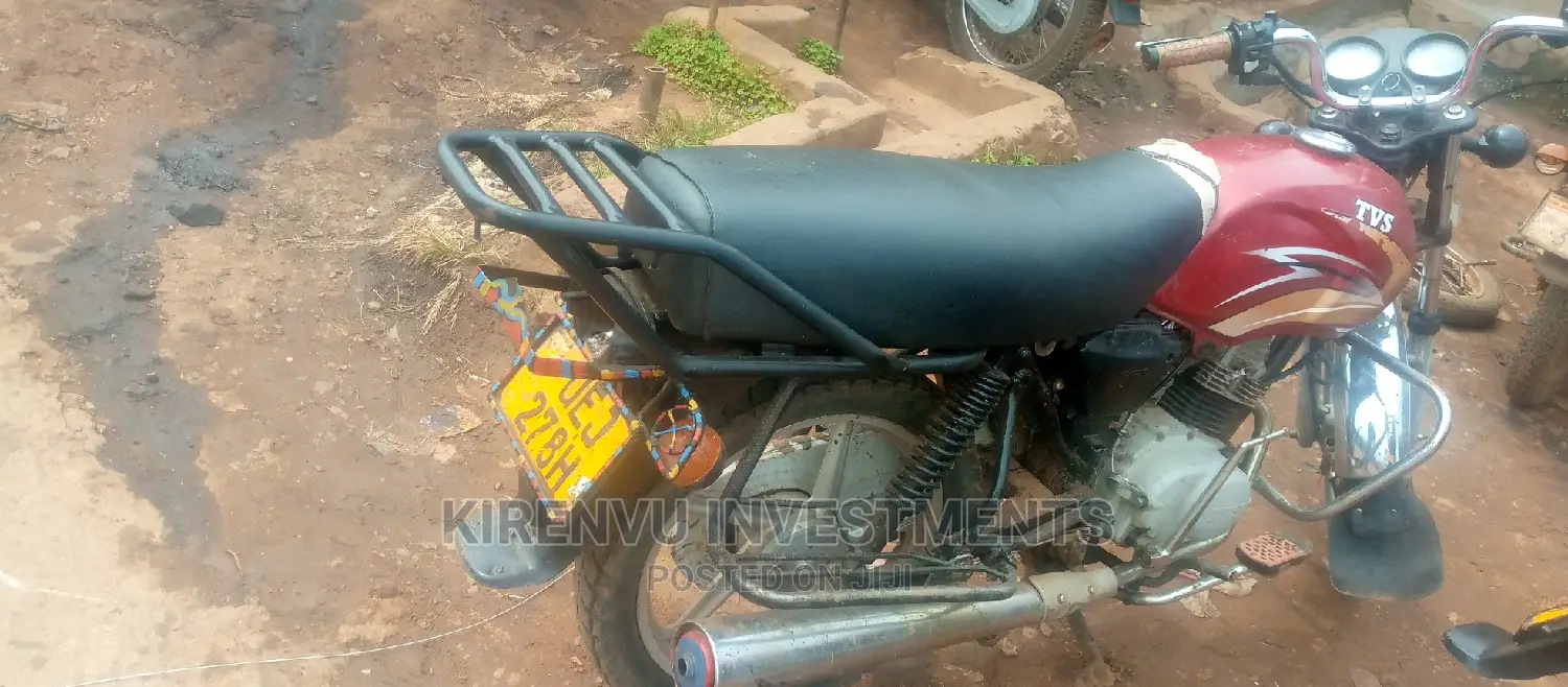 TVS Apache 180 RTR 2015 Red