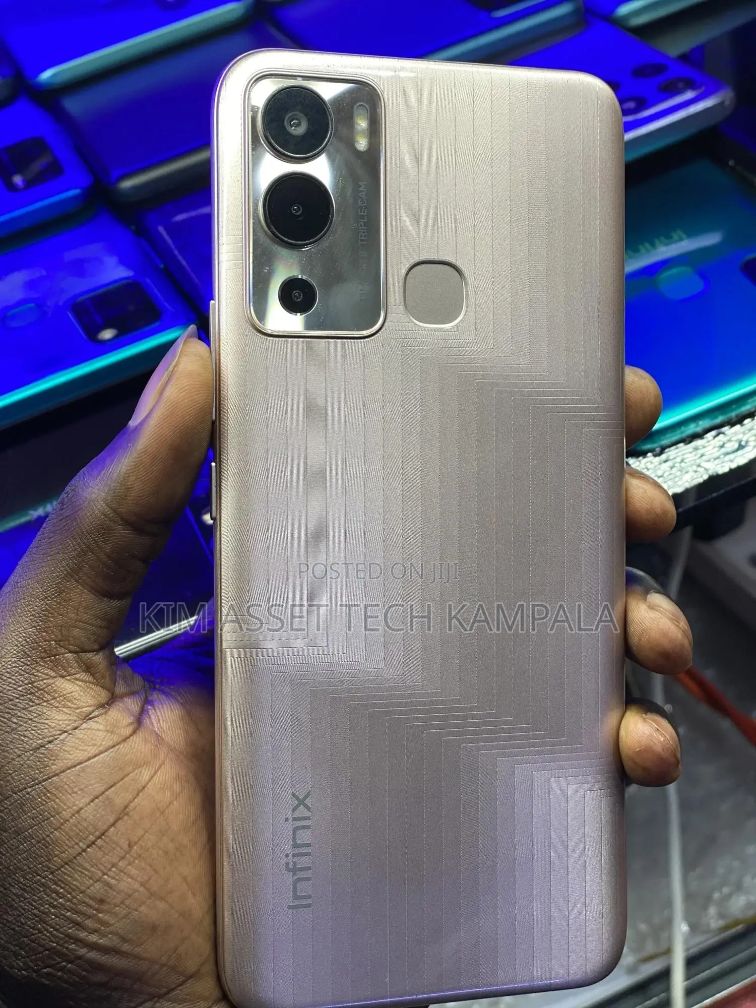 Infinix Hot 12i 64 GB Gold