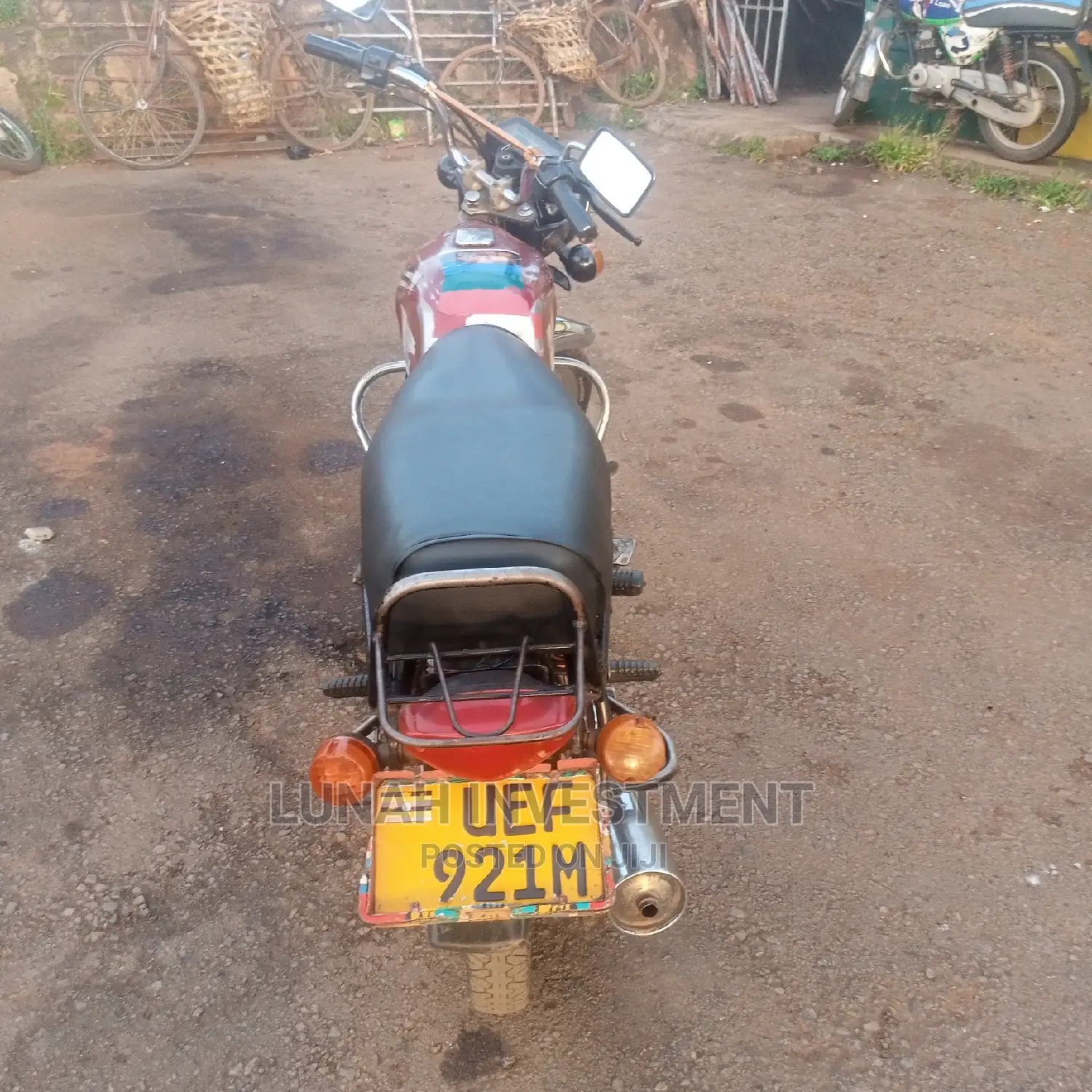 Bajaj Boxer 100 2019 Red